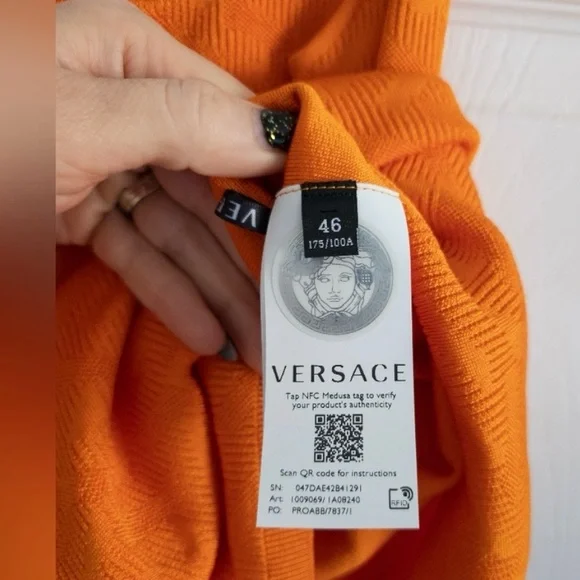 Versace- NWOT- Medusa '95 La Greca Jacquard Minidress- Acid Marigold - Picture 5 of 5